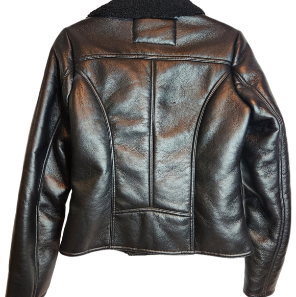 FRENCH CONNECTION BLACK FAUX LEATHER JACKET EUC wide fuzzy collar - Picture 6 of 7